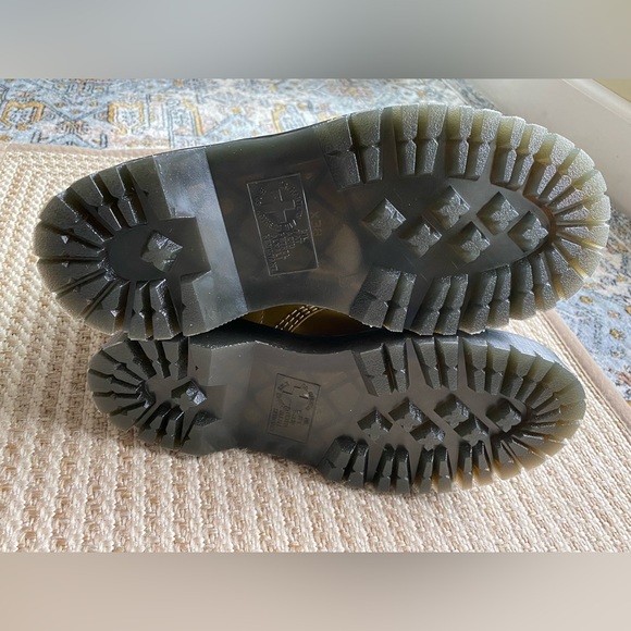 Dr Martens 1460 leather boots - Picture 13 of 13